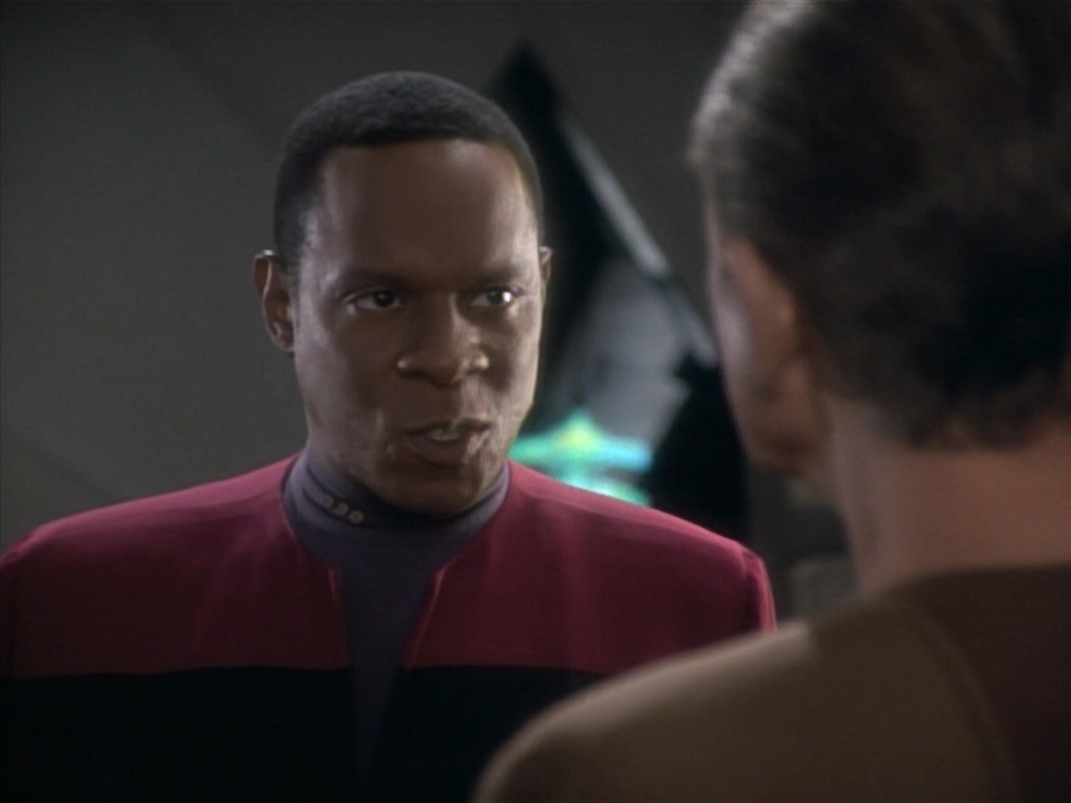 extant_StarTrekDS9_1x09-ThePassenger_01576.jpg