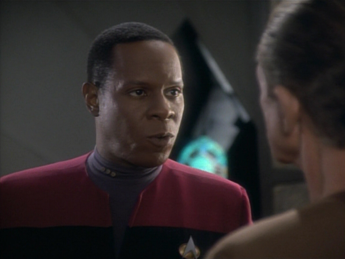 extant_StarTrekDS9_1x09-ThePassenger_01628.jpg