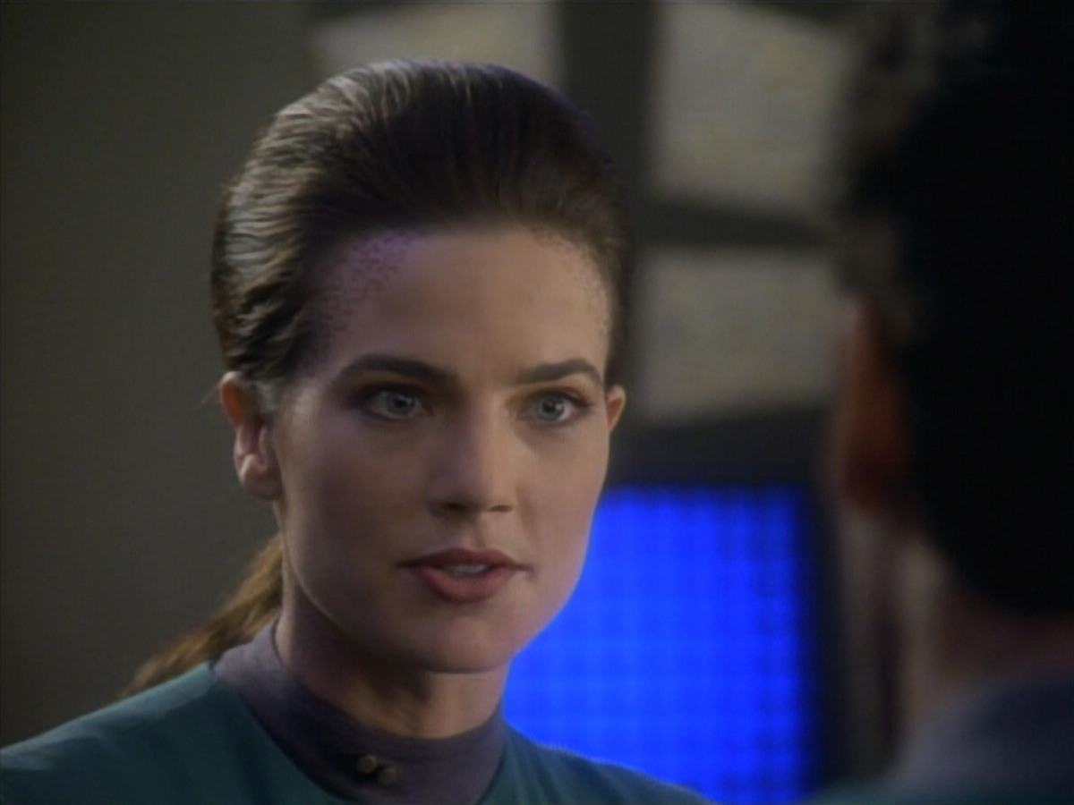 extant_StarTrekDS9_1x09-ThePassenger_02000.jpg