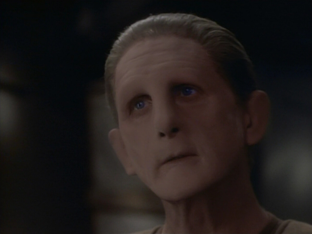extant_StarTrekDS9_1x09-ThePassenger_02784.jpg