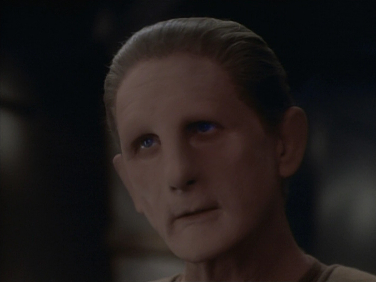 extant_StarTrekDS9_1x09-ThePassenger_02786.jpg