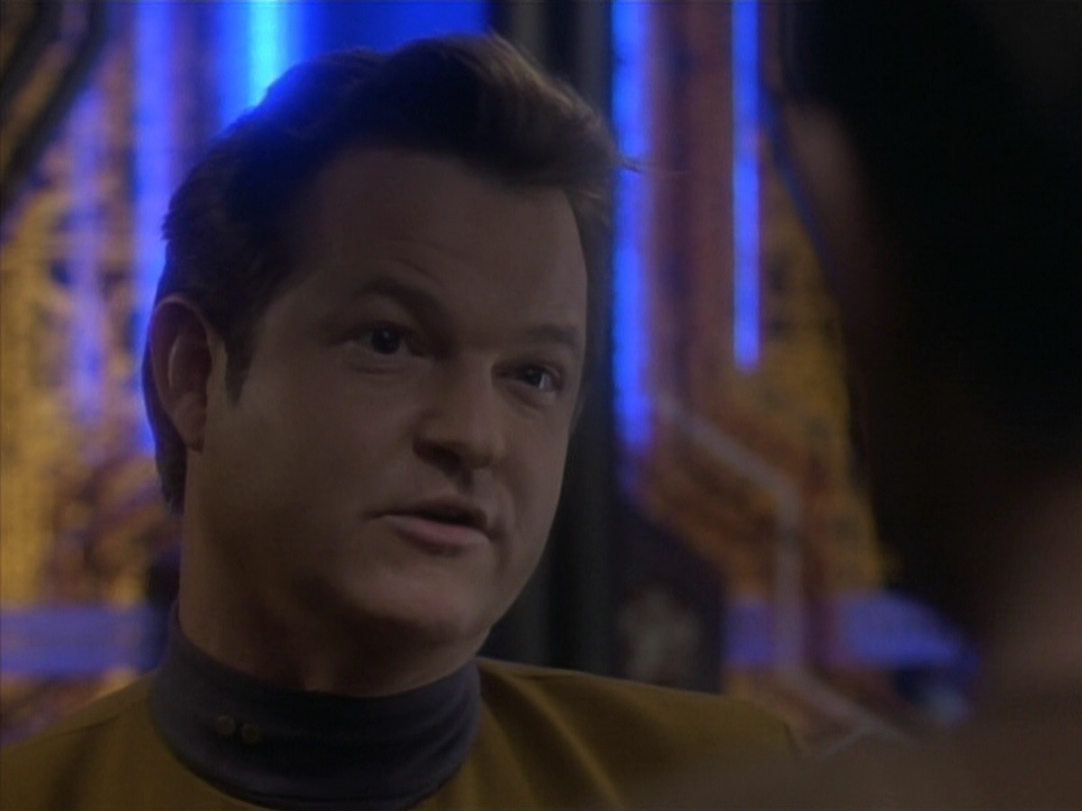 extant_StarTrekDS9_1x09-ThePassenger_02791.jpg