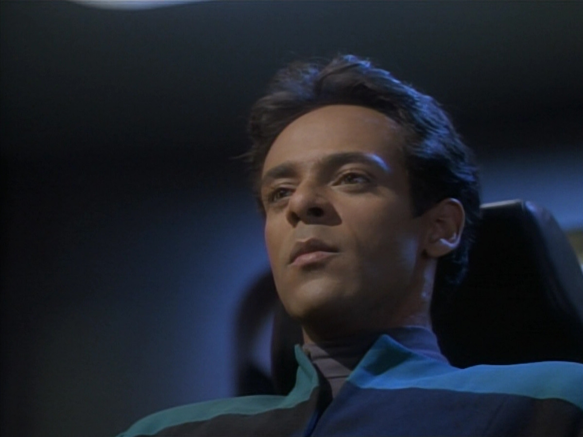 extant_StarTrekDS9_1x09-ThePassenger_03122.jpg