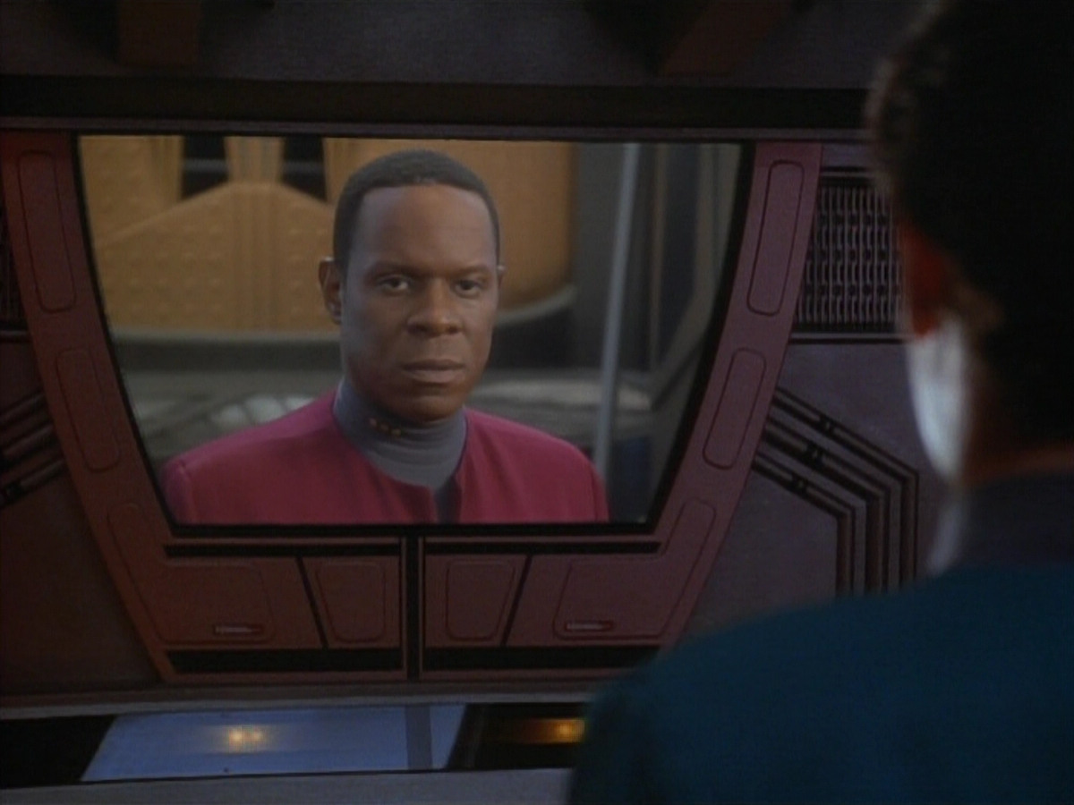 extant_StarTrekDS9_1x09-ThePassenger_03183.jpg
