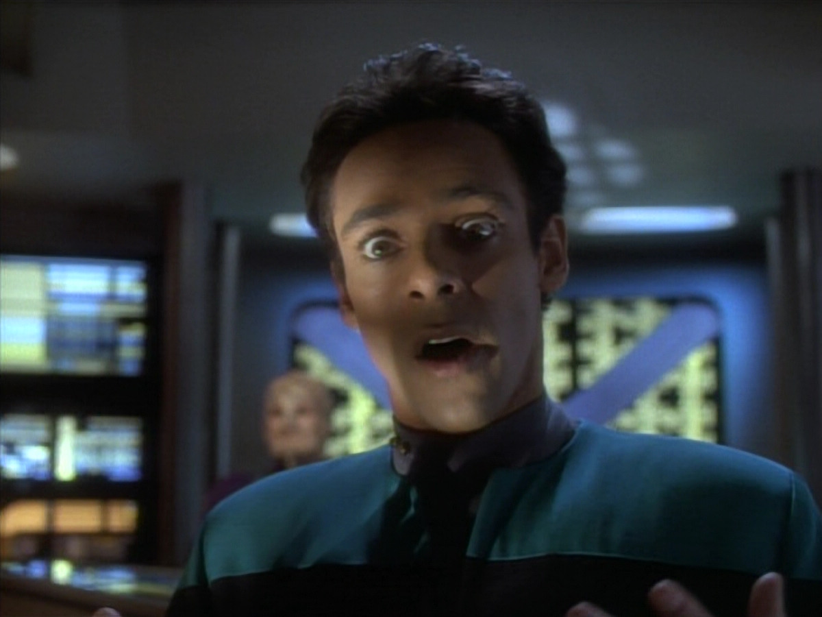 extant_StarTrekDS9_1x09-ThePassenger_03197.jpg