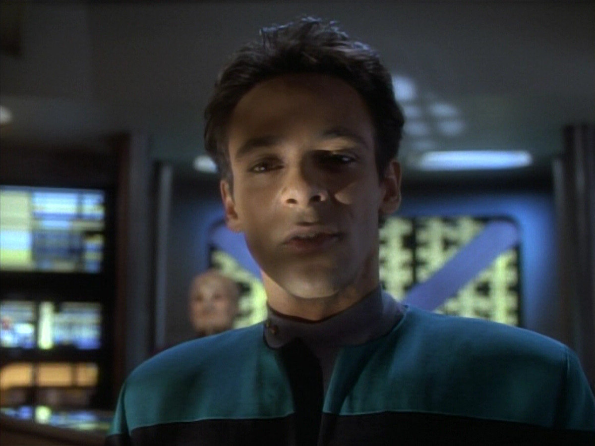 extant_StarTrekDS9_1x09-ThePassenger_03209.jpg