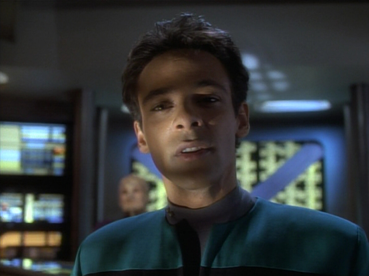 extant_StarTrekDS9_1x09-ThePassenger_03224.jpg