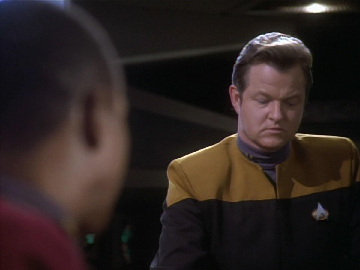 extant_StarTrekDS9_1x09-ThePassenger_03270.jpg