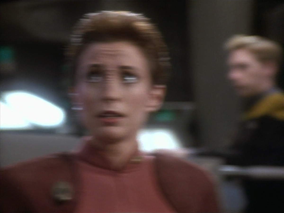 extant_StarTrekDS9_1x09-ThePassenger_03291.jpg