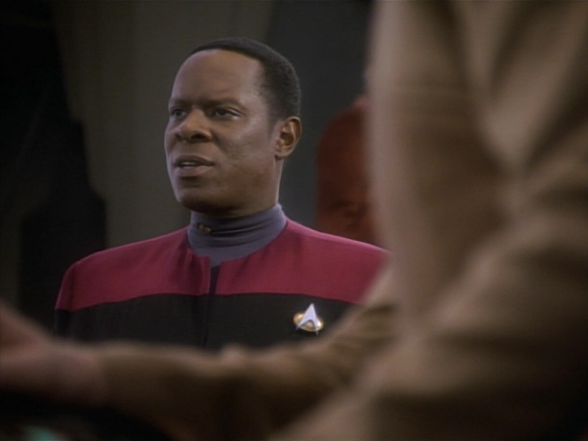 extant_StarTrekDS9_1x09-ThePassenger_03309.jpg