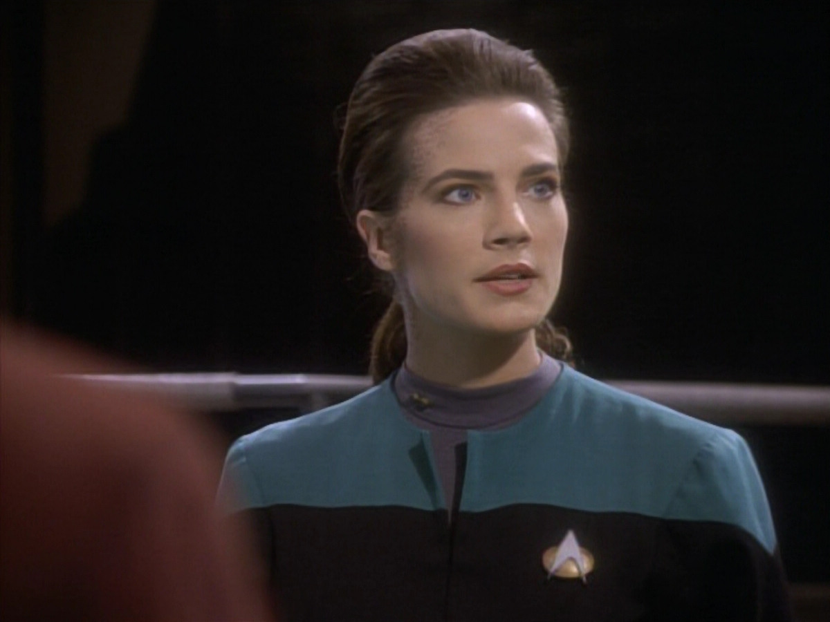 extant_StarTrekDS9_1x09-ThePassenger_03315.jpg