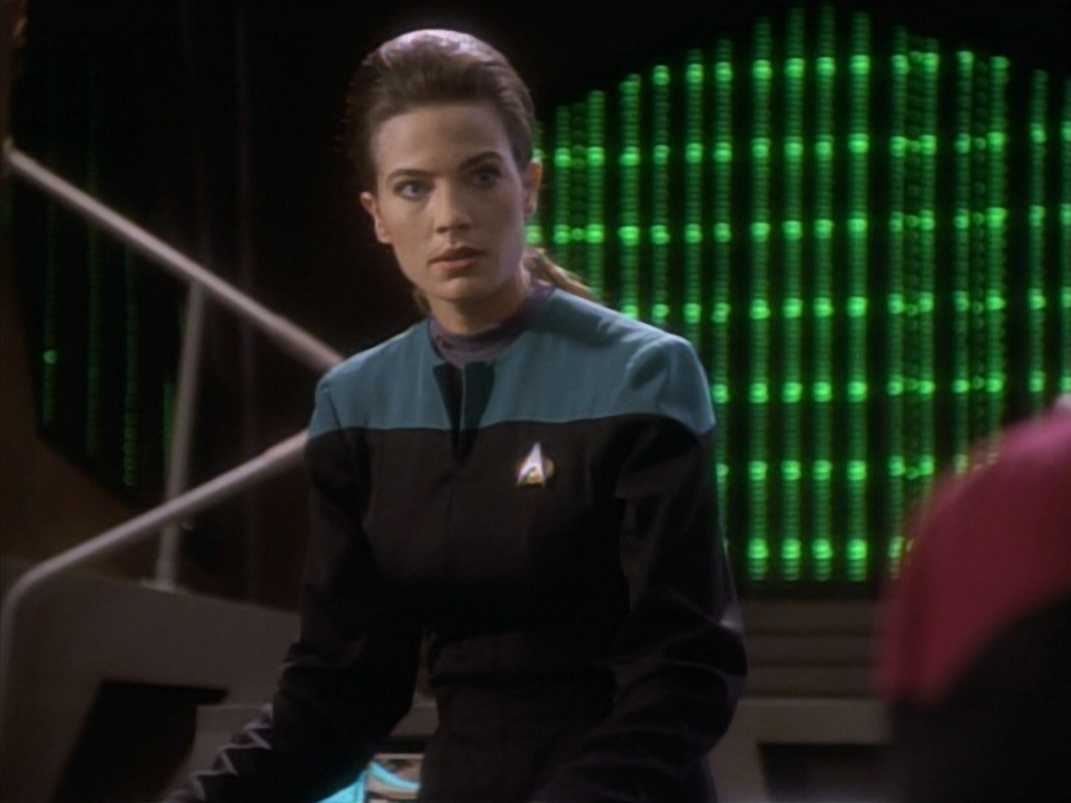 extant_StarTrekDS9_1x09-ThePassenger_03326.jpg
