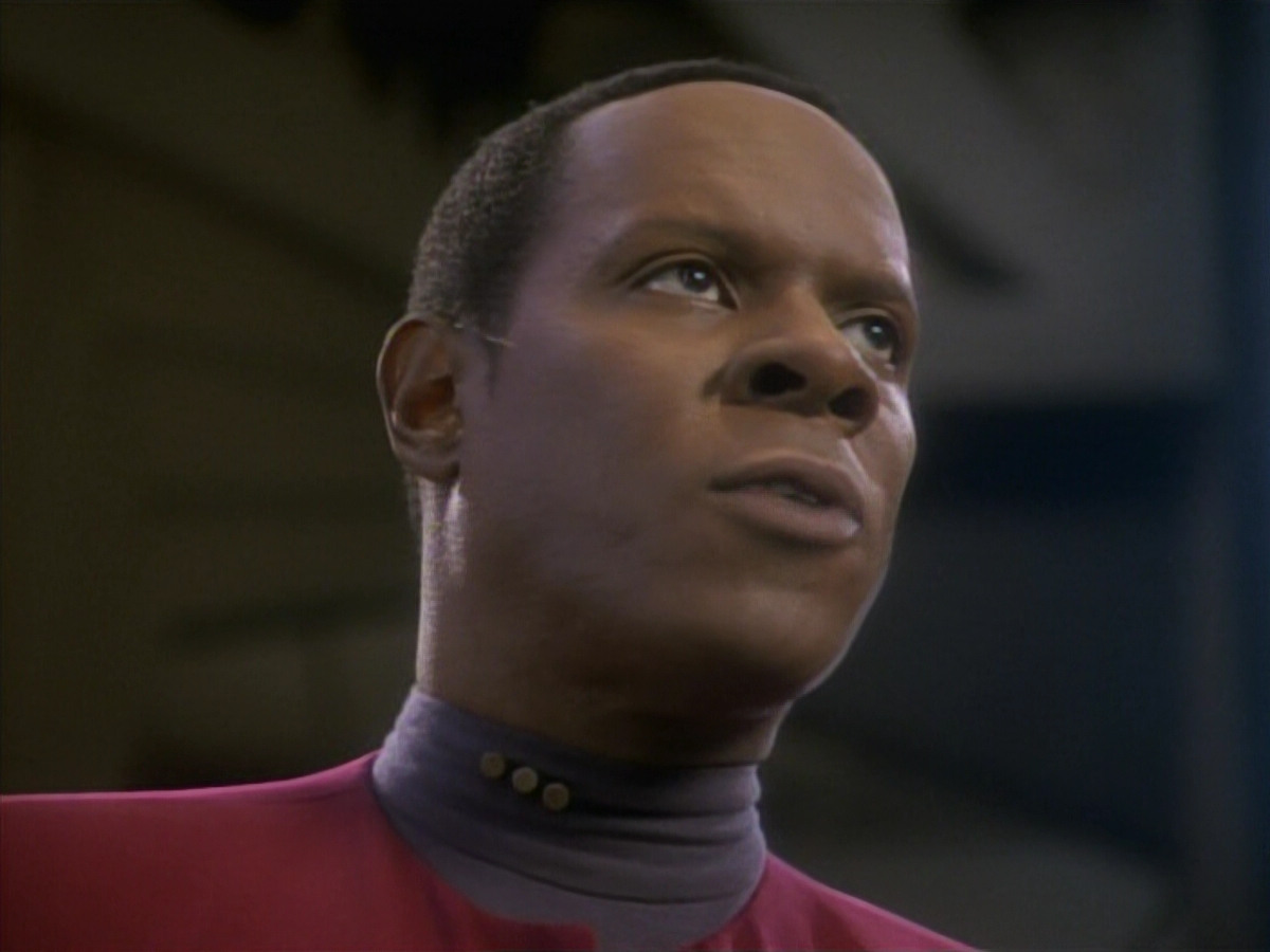 extant_StarTrekDS9_1x09-ThePassenger_03354.jpg