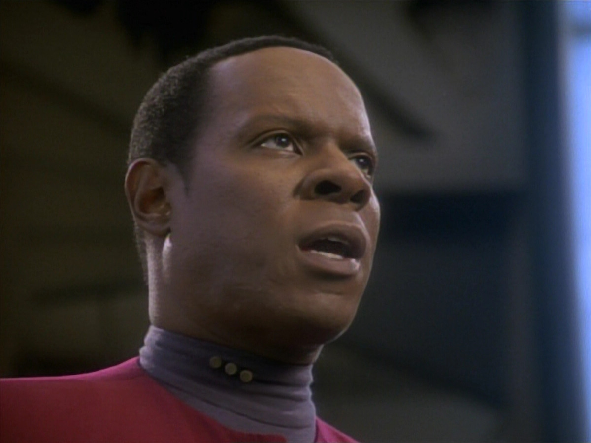 extant_StarTrekDS9_1x09-ThePassenger_03361.jpg