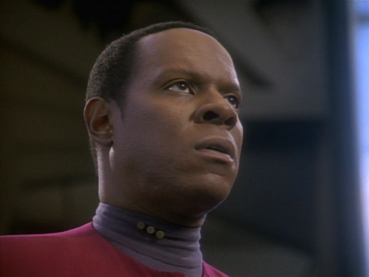 extant_StarTrekDS9_1x09-ThePassenger_03378.jpg