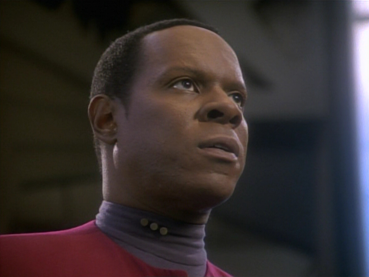 extant_StarTrekDS9_1x09-ThePassenger_03381.jpg