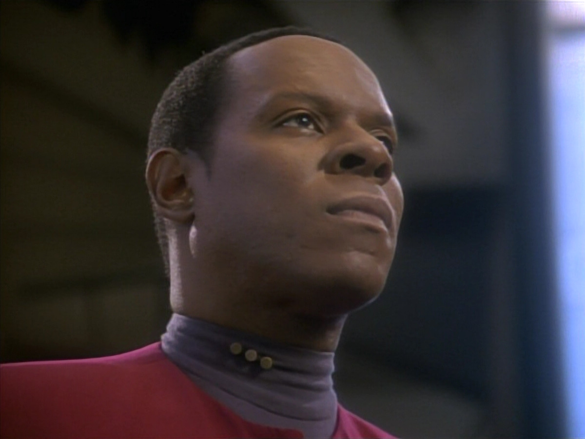 extant_StarTrekDS9_1x09-ThePassenger_03451.jpg