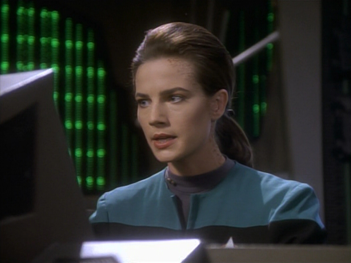 extant_StarTrekDS9_1x09-ThePassenger_03459.jpg