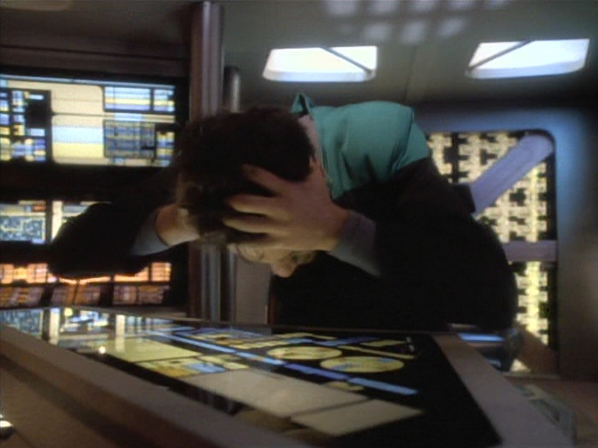 extant_StarTrekDS9_1x09-ThePassenger_03471.jpg