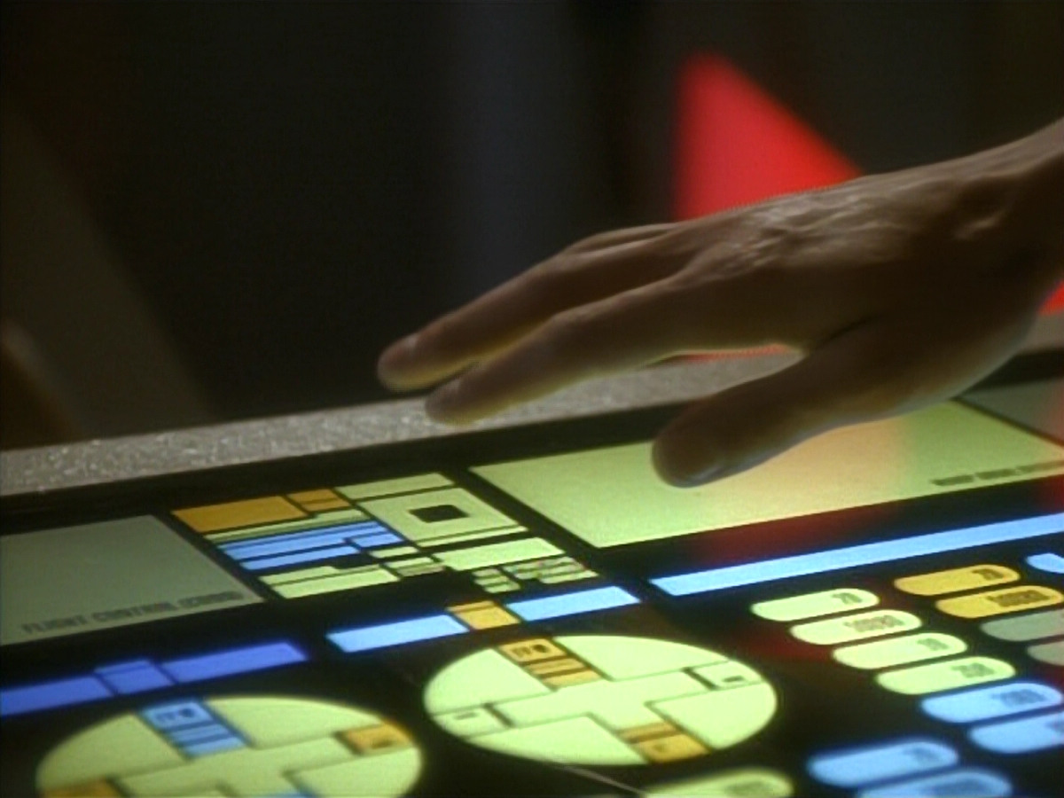 extant_StarTrekDS9_1x09-ThePassenger_03513.jpg