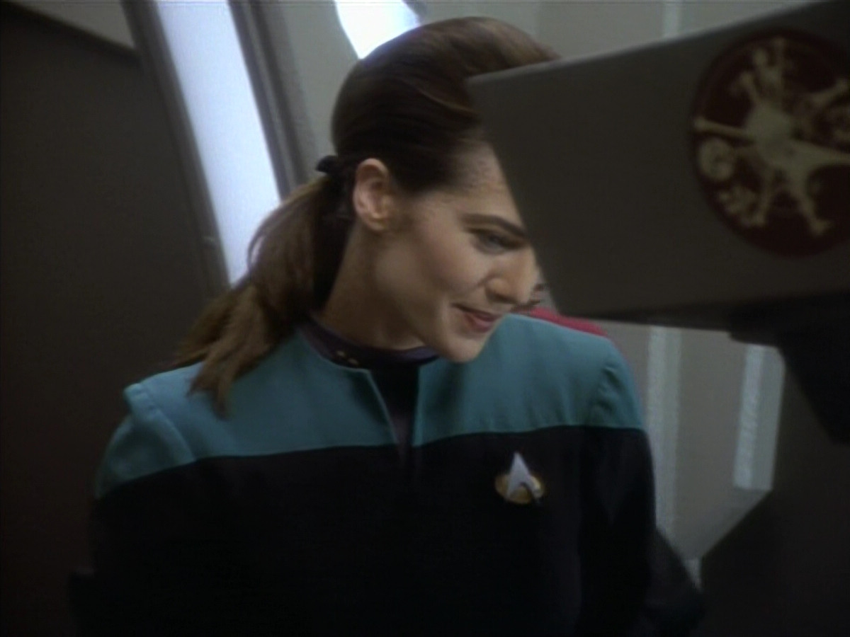 extant_StarTrekDS9_1x09-ThePassenger_03651.jpg