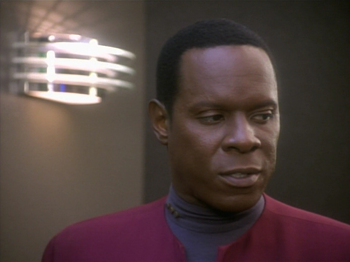 extant_StarTrekDS9_1x09-ThePassenger_03745.jpg