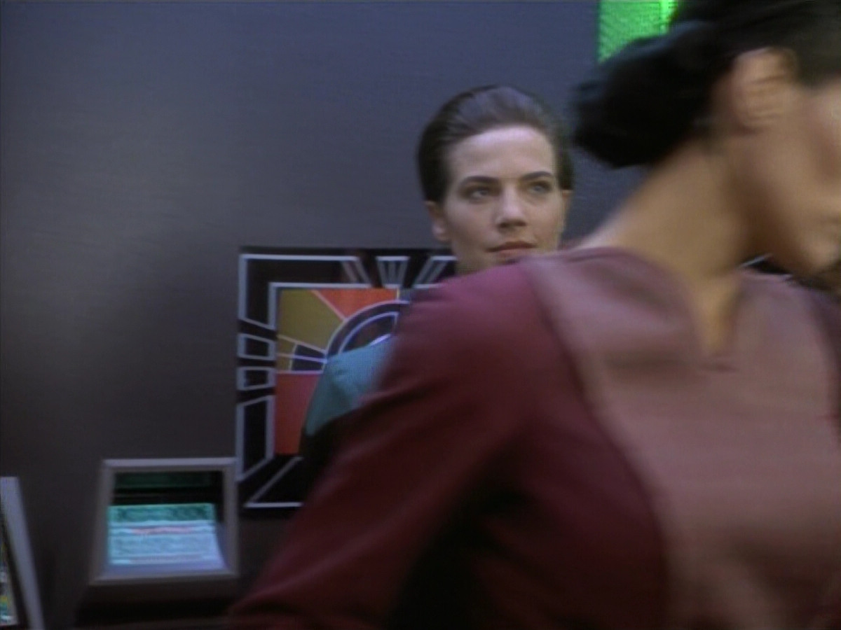 extant_StarTrekDS9_1x09-ThePassenger_03763.jpg