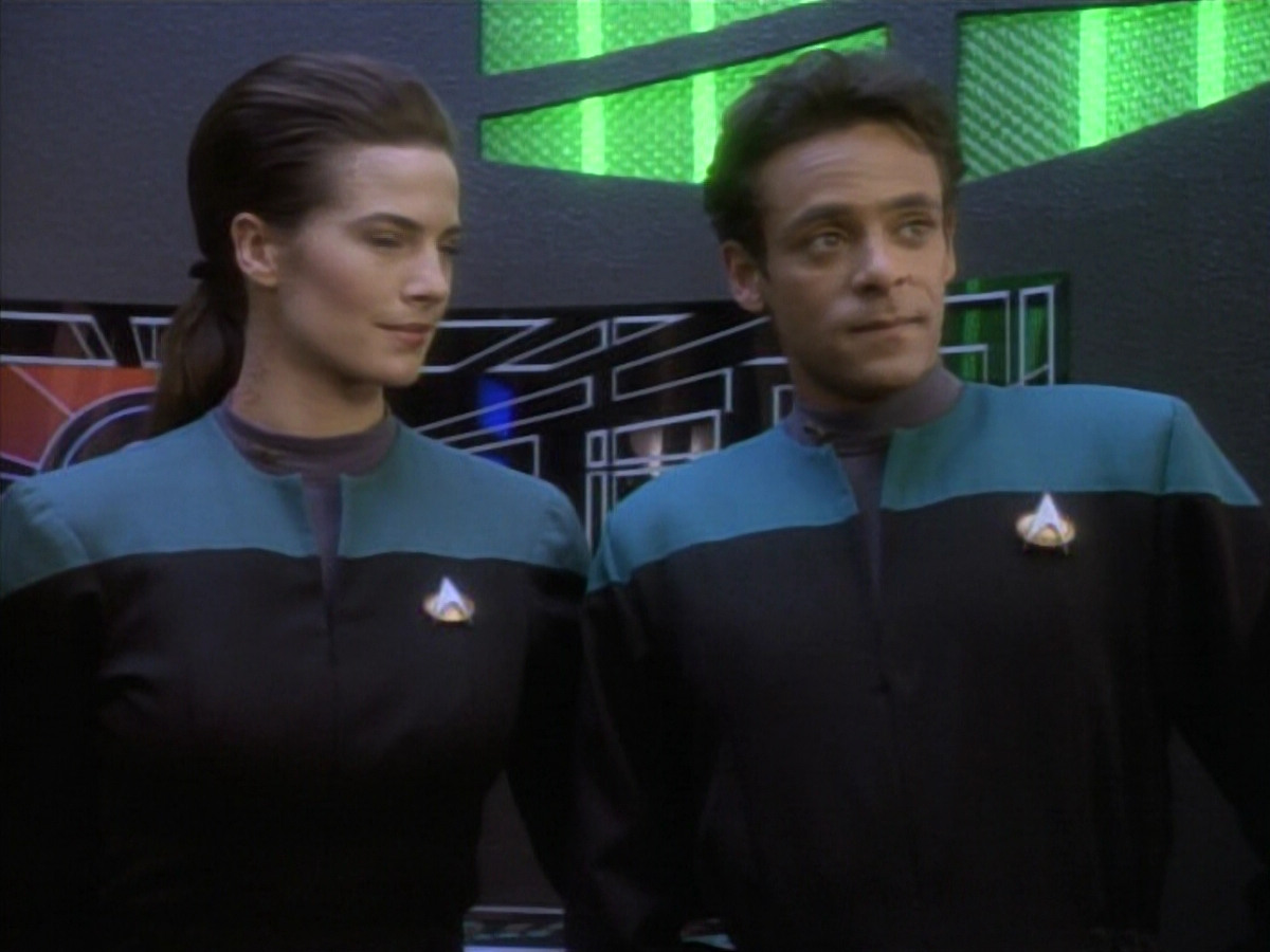 extant_StarTrekDS9_1x09-ThePassenger_03771.jpg