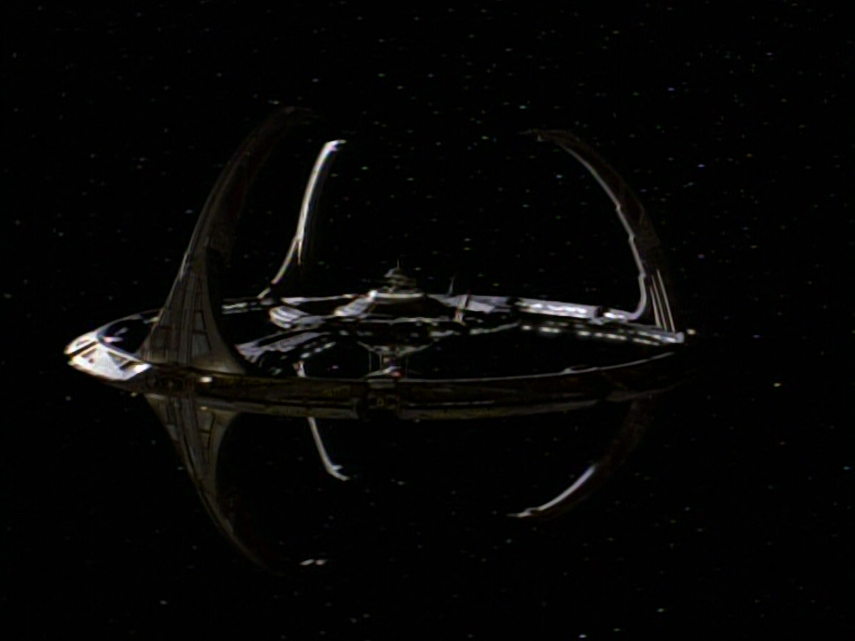 extant_StarTrekDS9_1x09-ThePassenger_03775.jpg