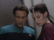 extant_StarTrekDS9_1x09-ThePassenger_00675.jpg
