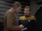 extant_StarTrekDS9_1x09-ThePassenger_01193.jpg