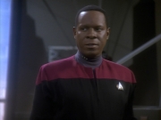 extant_StarTrekDS9_1x09-ThePassenger_01519.jpg
