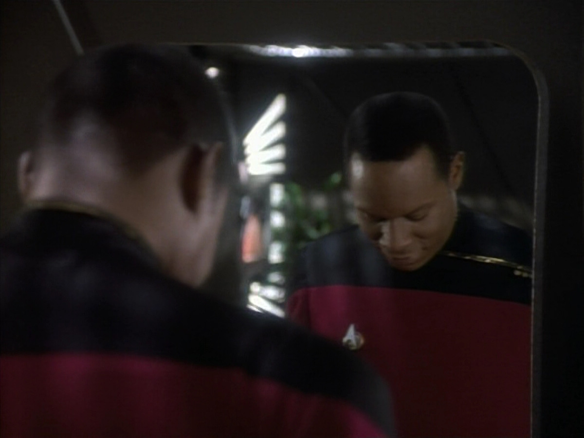 extant_StarTrekDS9_1x10-MoveAlongHome_00018.jpg