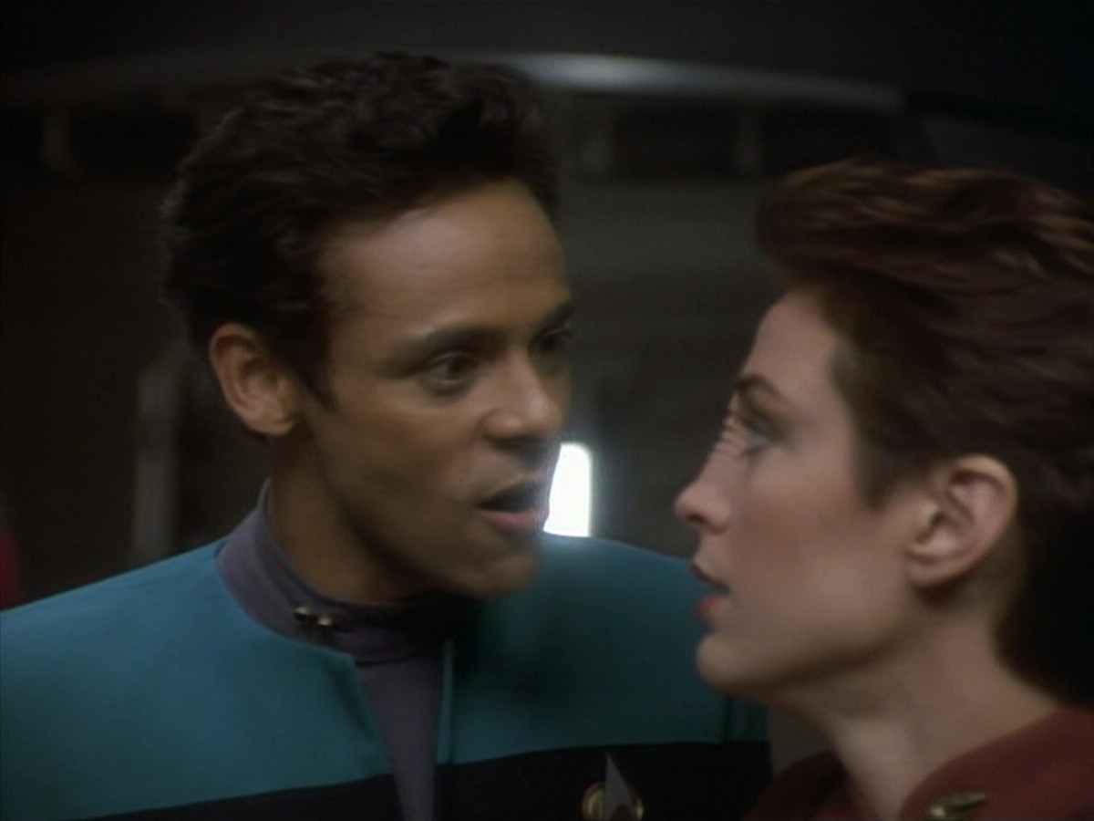 extant_StarTrekDS9_1x10-MoveAlongHome_00213.jpg