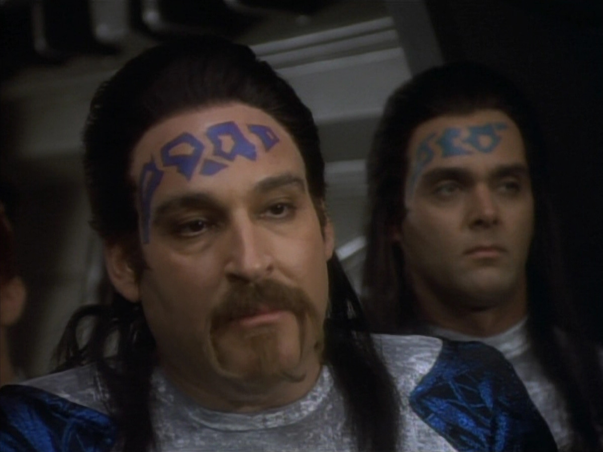 extant_StarTrekDS9_1x10-MoveAlongHome_00290.jpg