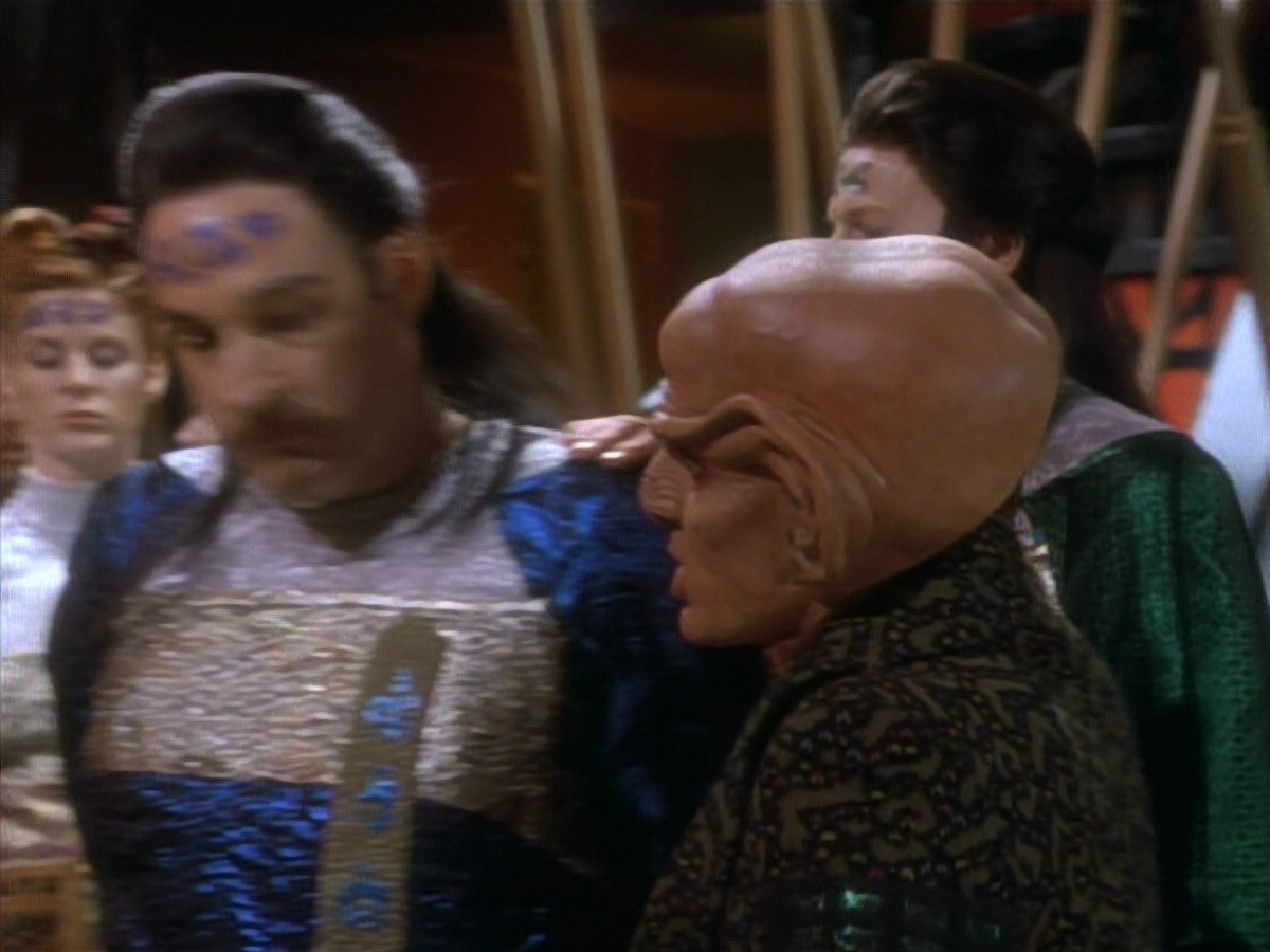 extant_StarTrekDS9_1x10-MoveAlongHome_00539.jpg
