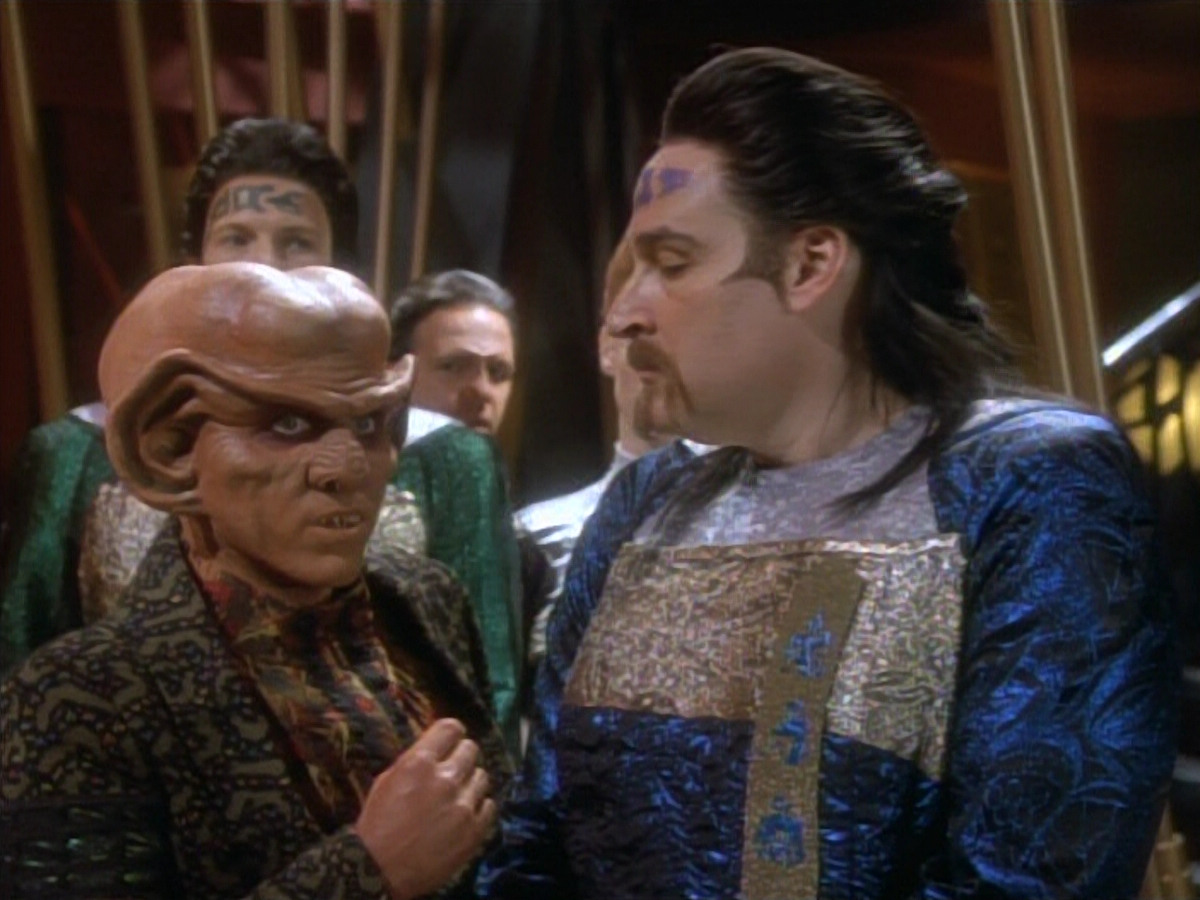 extant_StarTrekDS9_1x10-MoveAlongHome_00565.jpg