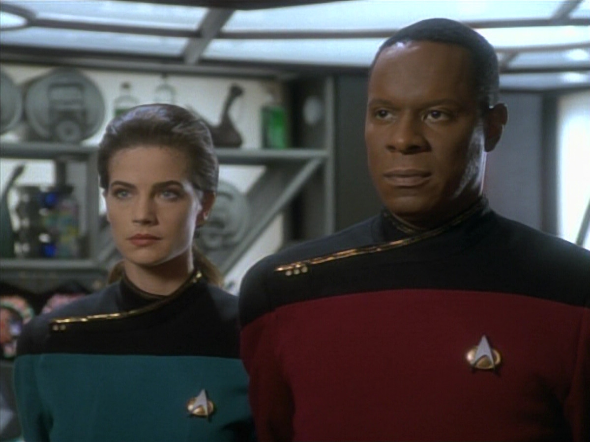 extant_StarTrekDS9_1x10-MoveAlongHome_00568.jpg