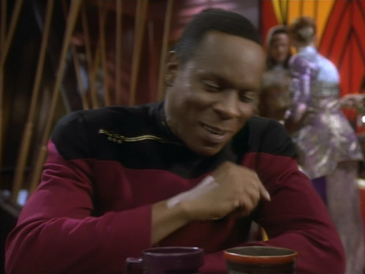extant_StarTrekDS9_1x10-MoveAlongHome_00726.jpg