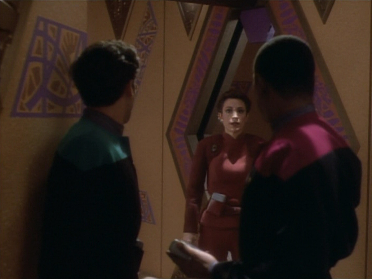 extant_StarTrekDS9_1x10-MoveAlongHome_01317.jpg