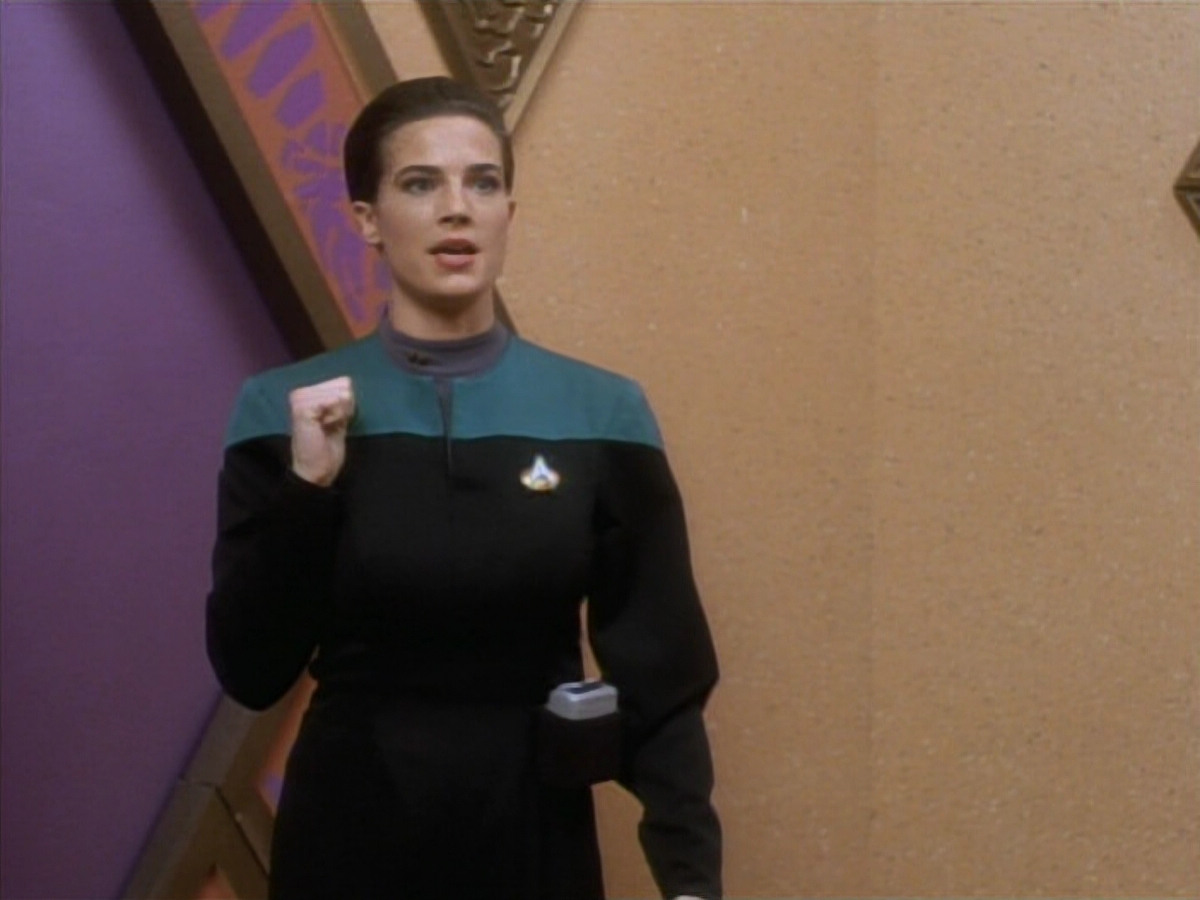 extant_StarTrekDS9_1x10-MoveAlongHome_01898.jpg