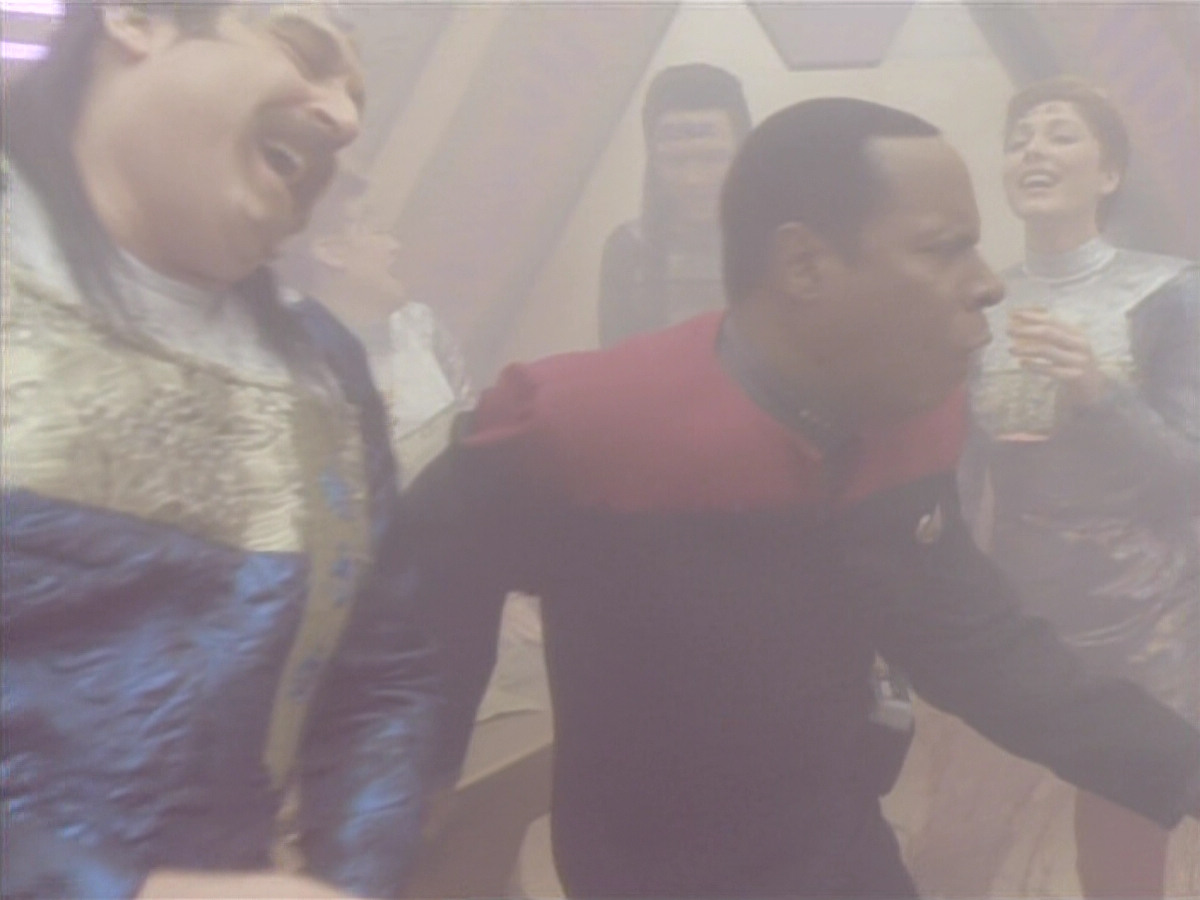 extant_StarTrekDS9_1x10-MoveAlongHome_02302.jpg