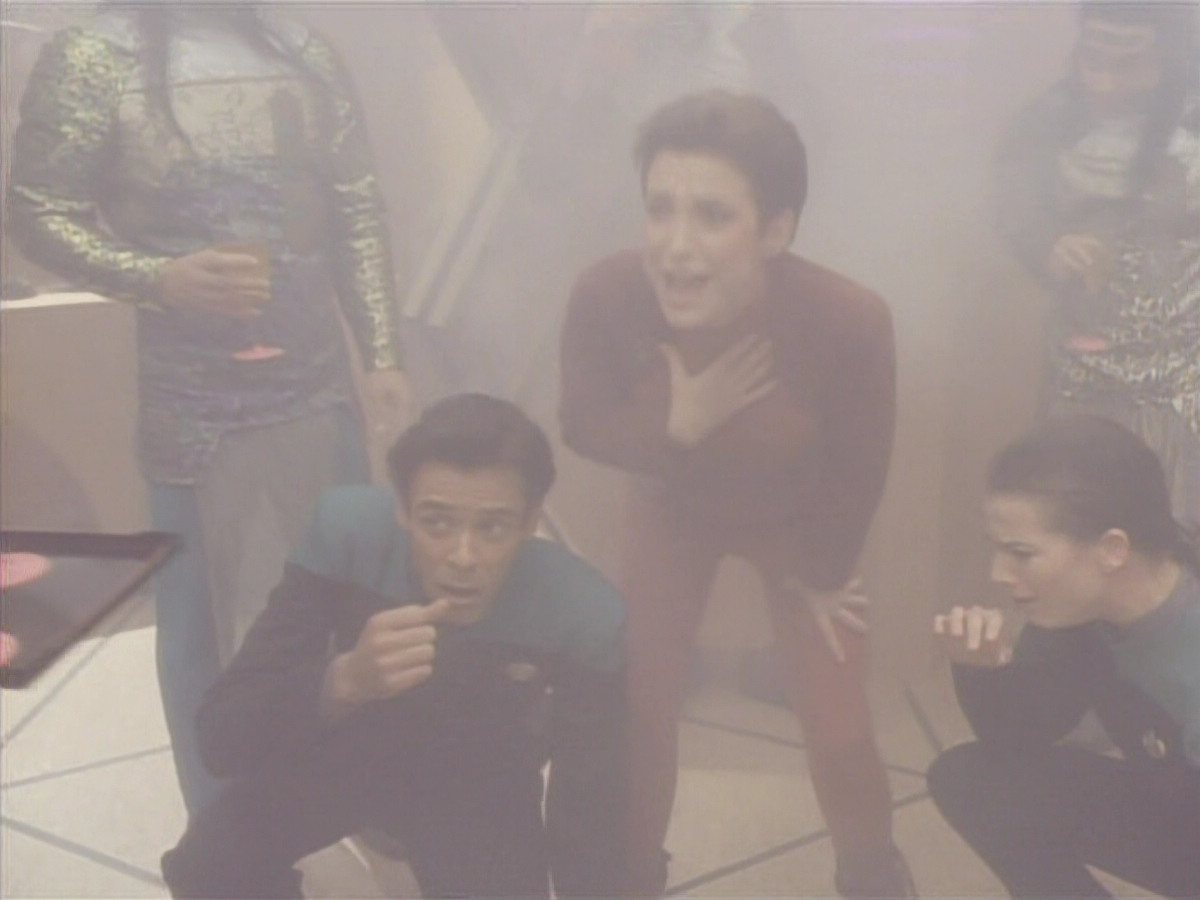 extant_StarTrekDS9_1x10-MoveAlongHome_02317.jpg