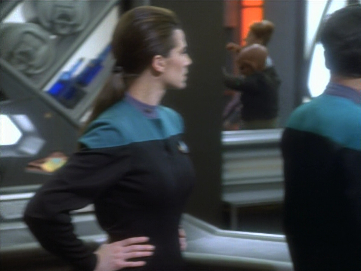 extant_StarTrekDS9_1x10-MoveAlongHome_03762.jpg