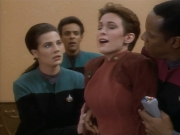 Filename=extant_StarTrekDS9_1x10-MoveAlongHome_01823.jpg
Filesize=140KiB
Dimensions=1200x900
Date added=Jun 10, 2019 extant_StarTrekDS9_1x10-MoveAlongHome_01823.jpg