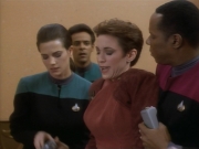 extant_StarTrekDS9_1x10-MoveAlongHome_01825.jpg