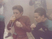 extant_StarTrekDS9_1x10-MoveAlongHome_02331.jpg