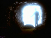 extant_StarTrekDS9_1x10-MoveAlongHome_03148.jpg