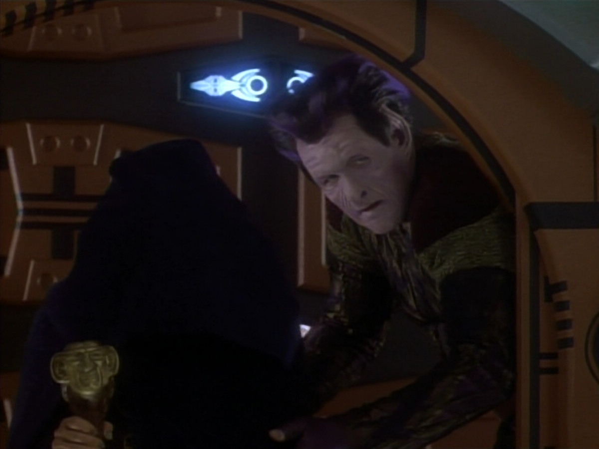 extant_StarTrekDS9_1x11-TheNagus_00029.jpg