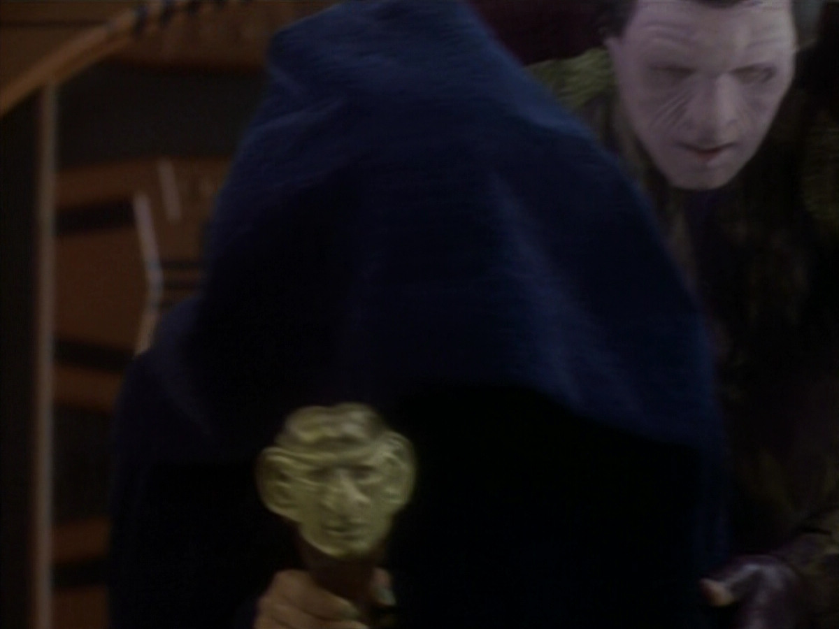 extant_StarTrekDS9_1x11-TheNagus_00035.jpg